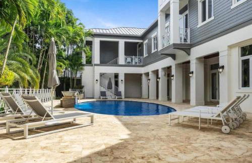 New Luxe Super Villa by The Glam Homes - Foto 1