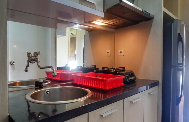 Trendy and Tidy Studio Room at Puri Mas Apartment - Foto 6