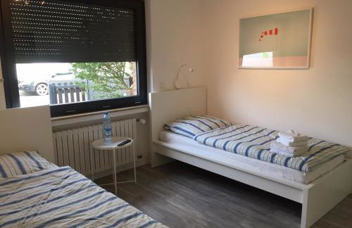 Zimmer nahe Messe und Flughafen - Foto 1