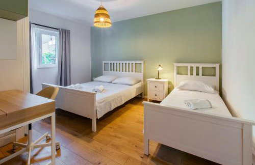 Peaceful Family Apartment with PRIVATE GARAGE Free Parking, Split - Foto 10