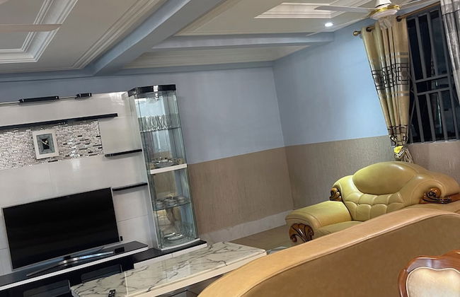 CRL Apartment 2 - Photo 11