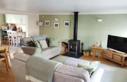 Weavers Cottage - Photo 2