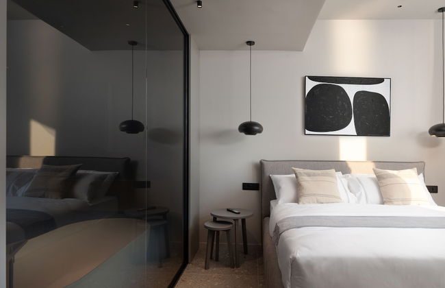 La Vista Suites - Photo 9