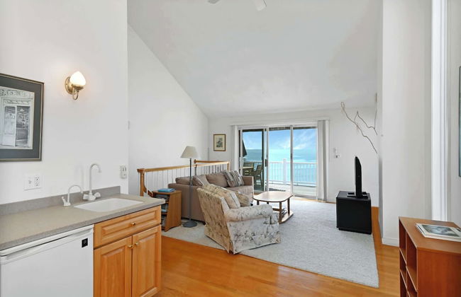 3BR Oceanfront on Nubble Cliffs! - Photo 23