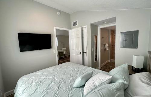 Cottage 23, The Lighthouse - Dora Canal Court - a downtown, waterfront community - Photo 11