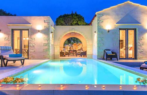 Villa Vardis Heated Pool - Foto 1