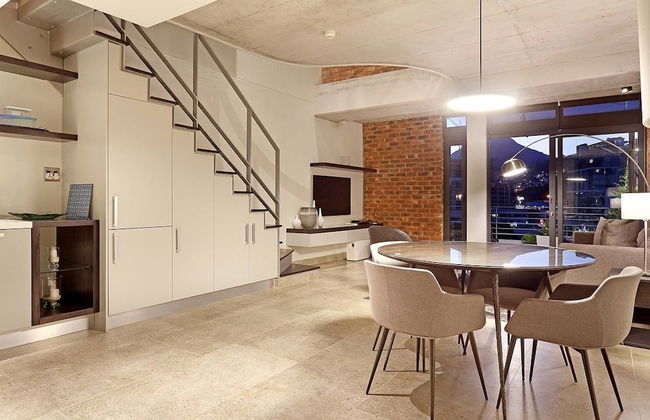 Metropolis 1108 - Adults Only - Photo 15