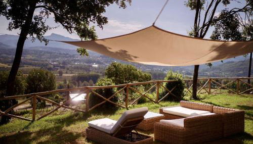 Villa in Tuscany with Heated Pool & Sports Court - Foto 5, Garden