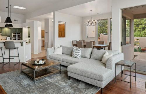 Brewer Road Private Hot Tub Stunning Red Rock Views Modern Southwestern Charm - Foto 13