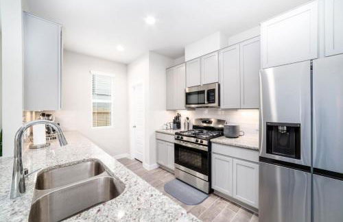 Modern and Spacious 4BR Home in Rosenberg, TX - Foto 12