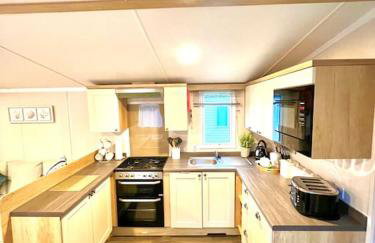 The Beach Retreat - Photo 10