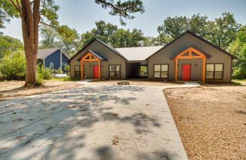 Riverfront Salesville Cabin Rental with Shared Dock! - Foto 2