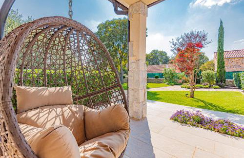 Villa Romansa Miljevci near Krka National Park - Photo 32