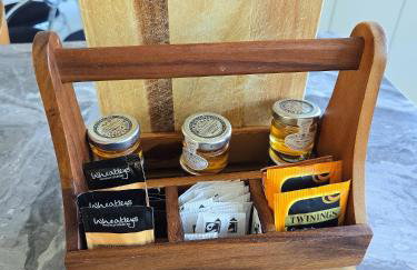 Large House, Home for Contractors- Park Free - Foto 18