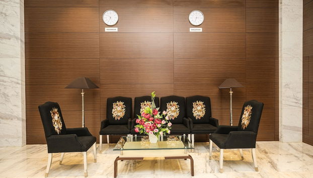 Coin salon dans le hall