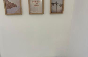 PARIS-ALESIA Super appartement 2 pièces de 39m2 - très cosy pour 1 - 5 personnes totalement refait à NEUF -ENTIRE APARTMENT LUXURIOUS AND WARM -PARIS ALESIA 14ème - Proche Aéroport Paris-Orly - Parc des Expositions Porte de Versailles FREE WIFI GRATUIT - Foto 15