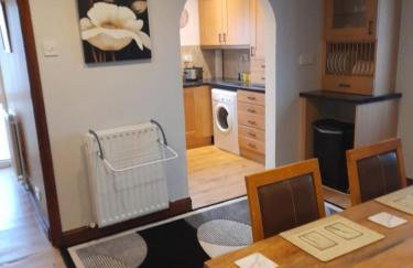 Quiet 3 bed close to the A1 - Foto 8
