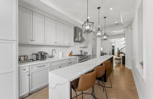 Historical DC Luxury Home 5BR & 3 BA Bloomingdale #DCottage - Foto 2