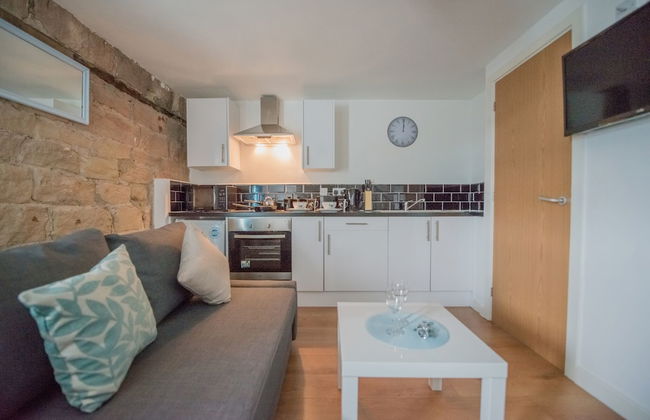 Kirkstall Bridge Apartments - 26 - Photo 11