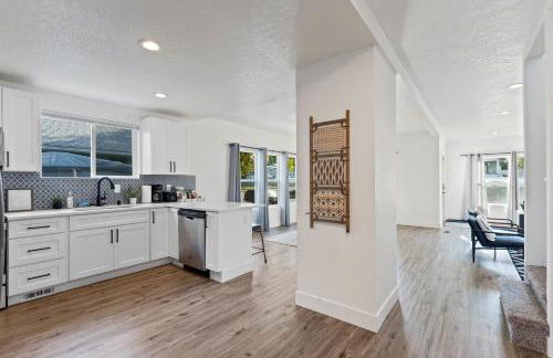 Big House Mins To DT Big Groups Well Stocked - Foto 27