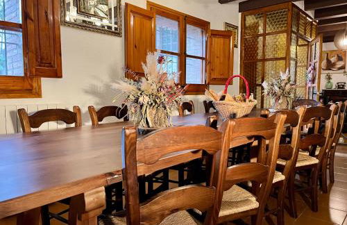 Masía Can Janet alojamiento rural con piscina privada en plena naturaleza - Foto 11