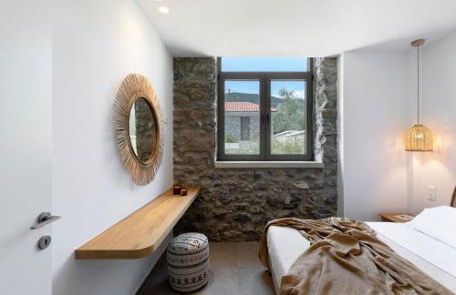 Lichnos Luxury Suites - Photo 14