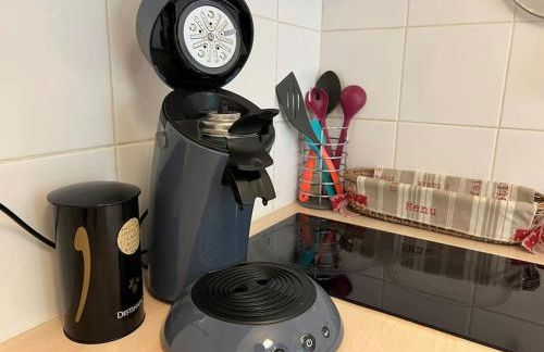 T2 Calme et Paisible Parking Piscine - Foto 15