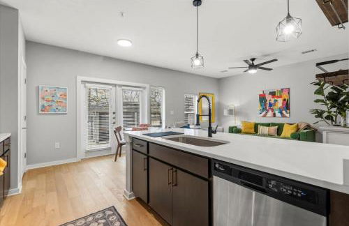 Exceptional 2BR in Prime Location Top Amenities - Foto 8