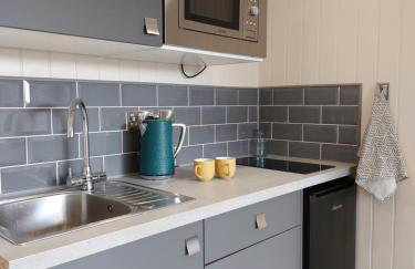 The Den - Modern cabin with wood burning stove - Foto 16