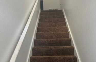 3 Bed 3 Bath Townhome - Foto 24