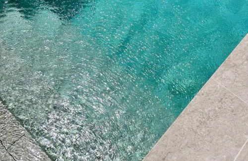 Villa 2 bedroom with heated pool - Foto 27