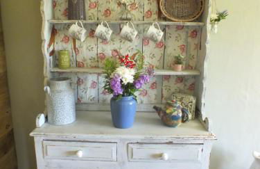 The Potting Shed And The Garden Shed Self Catering - Photo 12