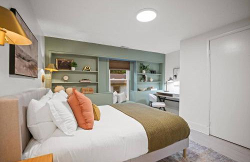 10min to NRG | Hot tub | Sauna | Firepit | 4br 3ba - Foto 47