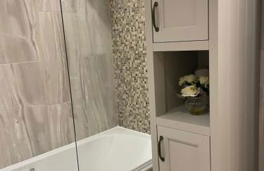 Central Woking - Photo 24