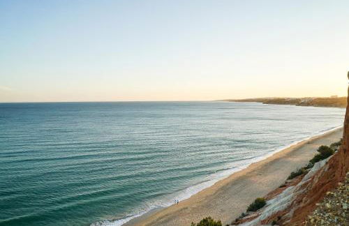 Falésia Cliff Apartment by The Portuguese Butler - Foto 17