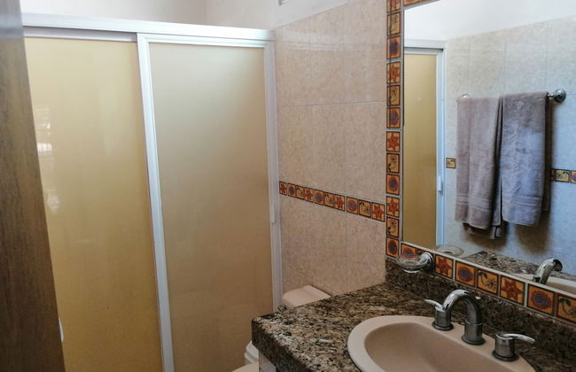 Beautiful Apartment Calle Tordo - Photo 17