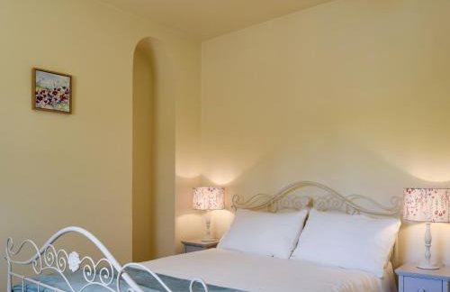 Dulcie Cottage - Photo 17