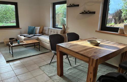 Modernes Apartment "Rebennah" Küche, Top Anbindung für Urlaub & Beruf - Photo 13