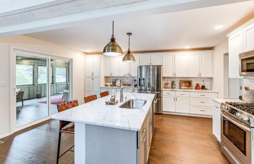 Geneva Lake Adventures Family Retreat with Patio - Foto 10