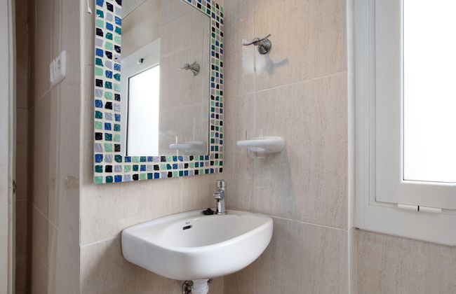 Apartamentos Tarradellas - Foto 43