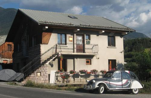 Apartment LA ROCHETTE free parking on site - Foto 1