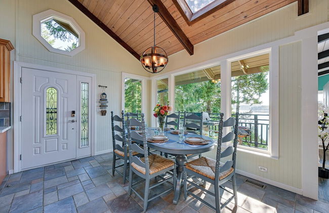 Private Beach at Waterfront Harstine Island Escape - Foto 4