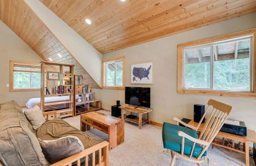 Hot Tub Cool Views: Roaring Creek Cabin - Foto 19