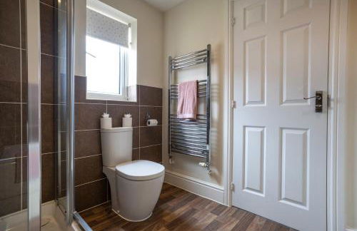 Boyton House Sleeps 14 Long Stays Parking Wi-Fi - Foto 37