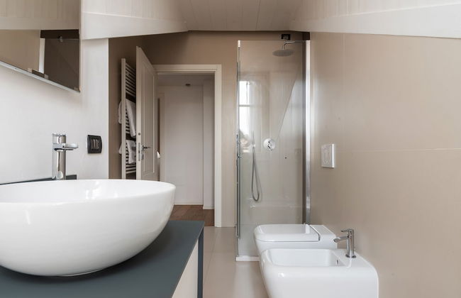 easyhomes - Brera Luxury Suites - Photo 50