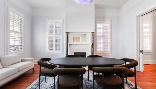 Lovely Victorian Beauty in Heart of Downtown - Foto 4