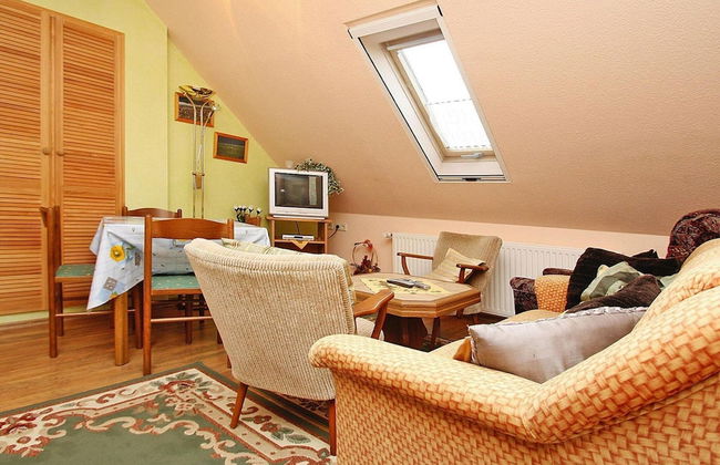 Apartment in Luckaitztal-gossda With Parking Space - Foto 9