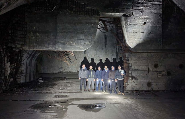 Tour por la base aérea subterránea de Zeljava - Foto 6