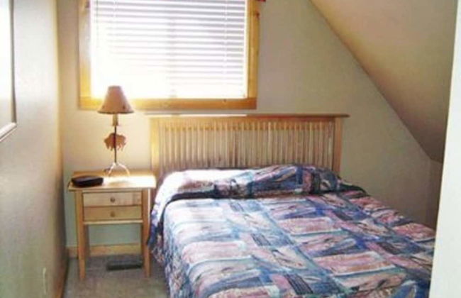 Cabin Share Phase 1 - Photo 4