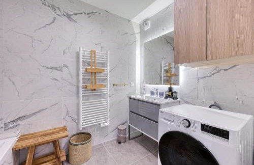 Les Lumières du Cinquième , 2 chambres , clim , wifi , Cap3000 à pied , parking - Foto 18